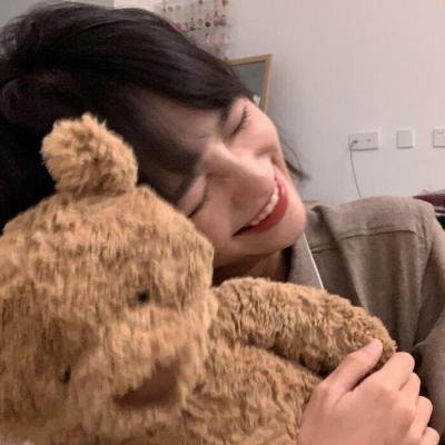 南疆炼蛊三十载世人敬我如敬神